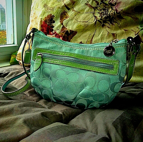 Coach set - Picture 3 of 11